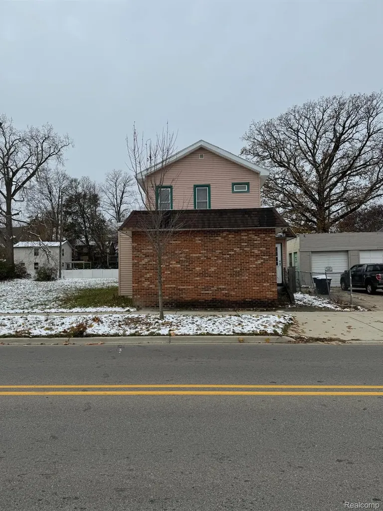 710 S Martin Luther King Jr Drive Jackson City MI 49203