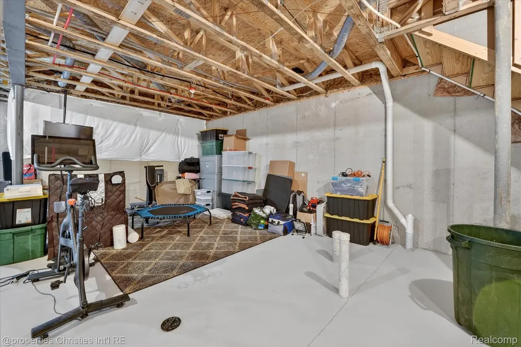 4041 Nottingham Circle Independence Charter Township MI 48346