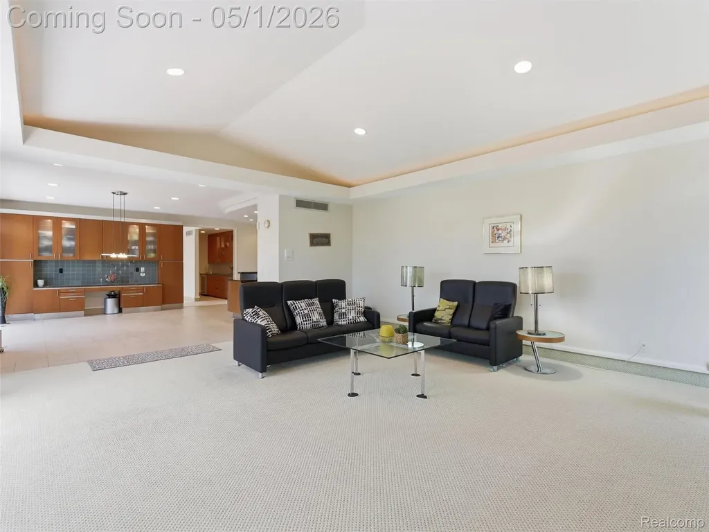 8390 Warwick Groves Court Grand Blanc Charter Township MI 48439