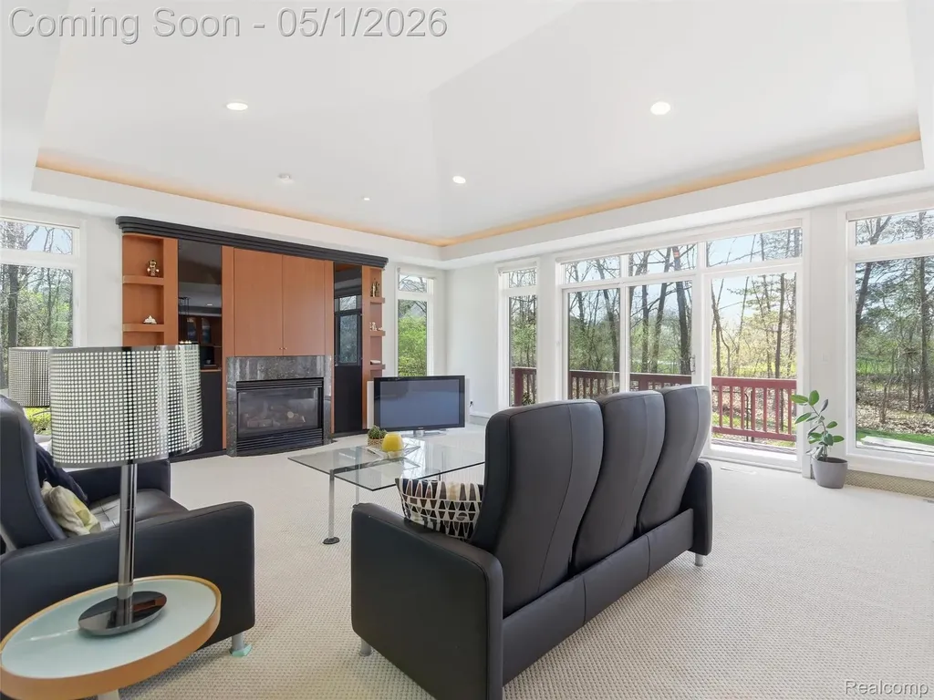8390 Warwick Groves Court Grand Blanc Charter Township MI 48439