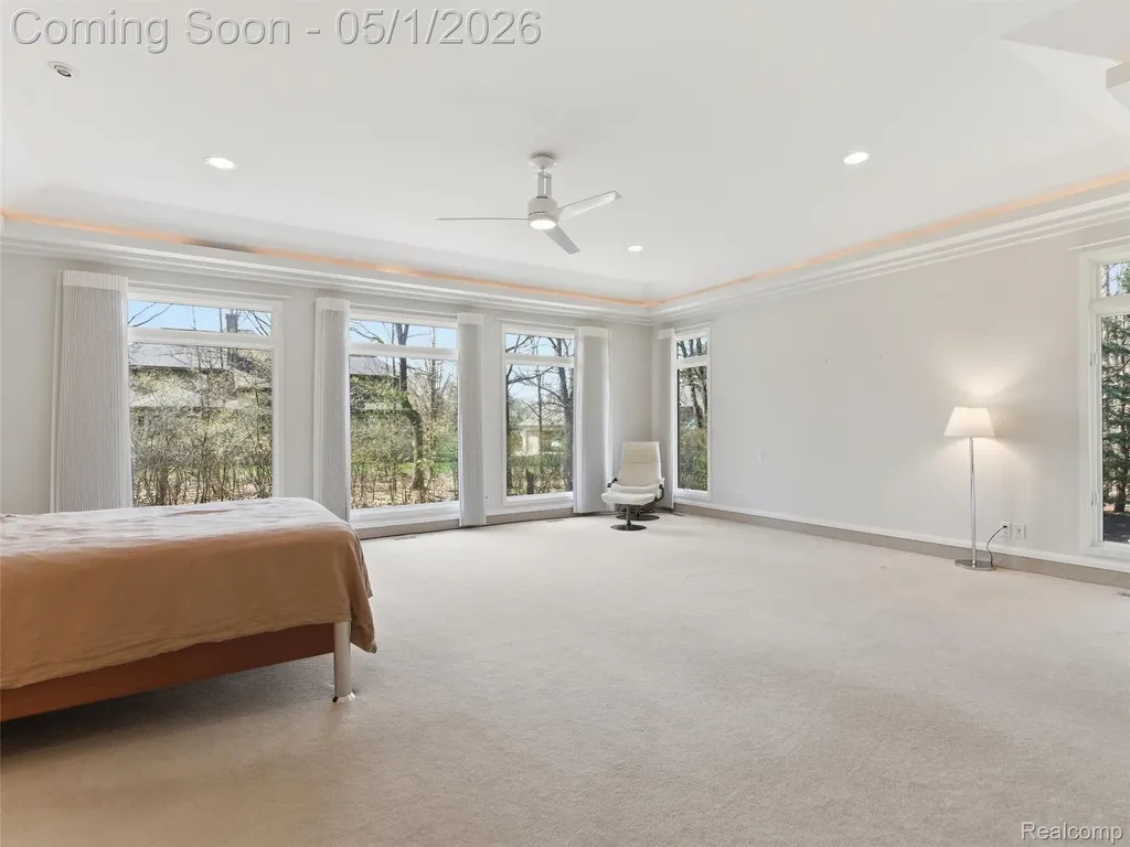 8390 Warwick Groves Court Grand Blanc Charter Township MI 48439