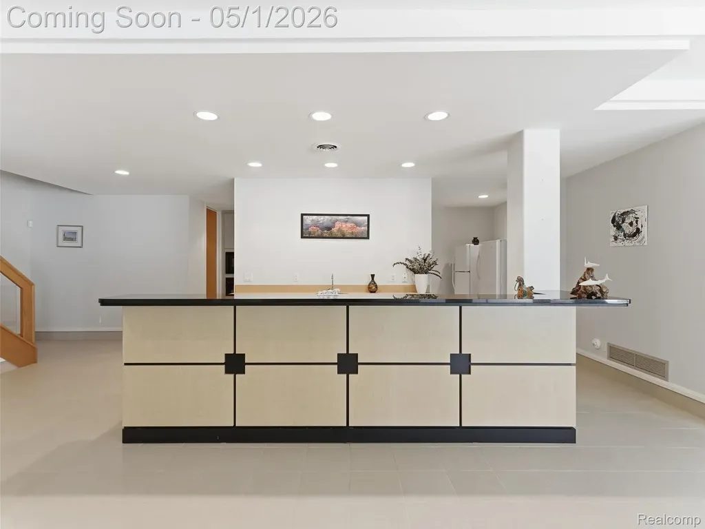 8390 Warwick Groves Court Grand Blanc Charter Township MI 48439