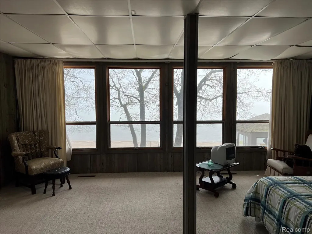 2706 N Us Highway 23 Au Sable Charter Township MI 48750