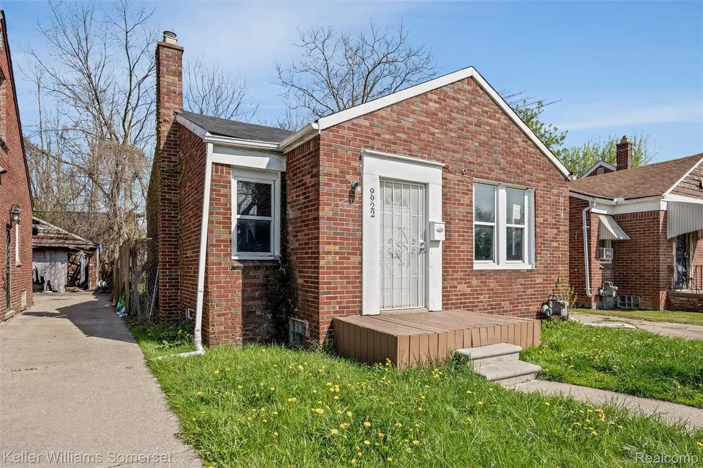 9922 Coyle Street Detroit City MI 48227