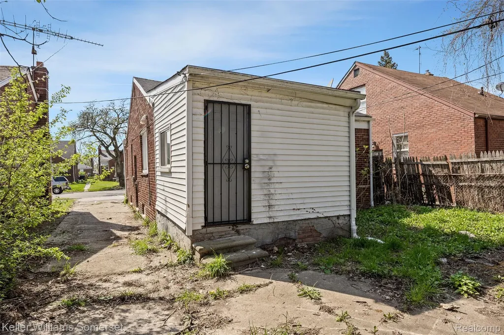 9922 Coyle Street Detroit City MI 48227
