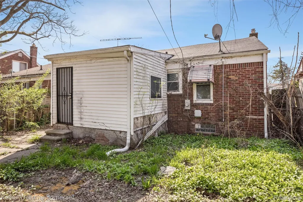9922 Coyle Street Detroit City MI 48227