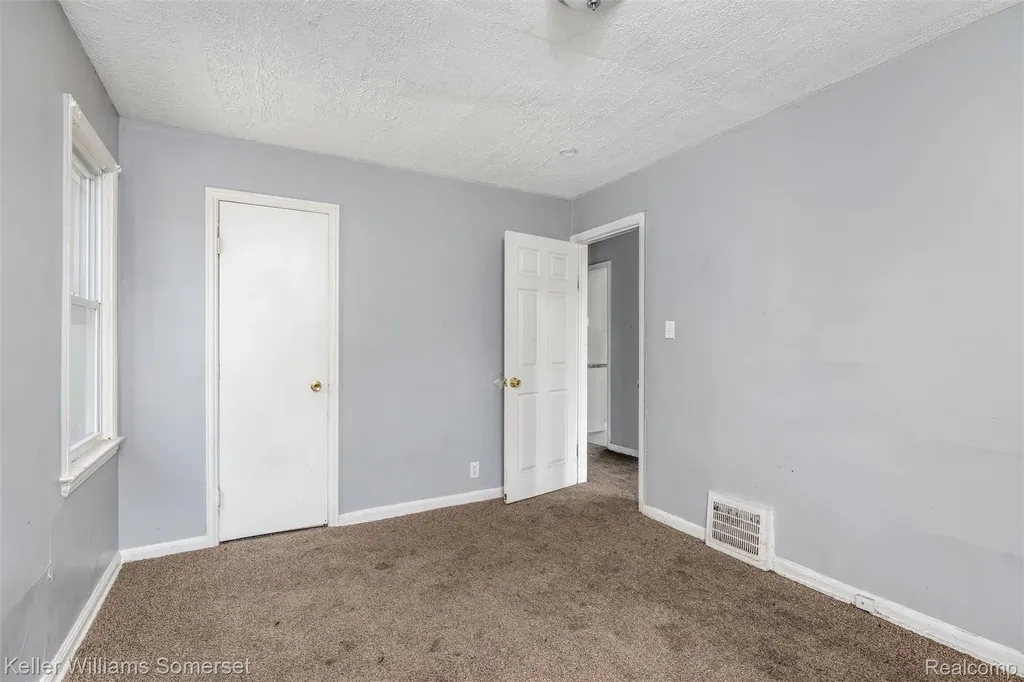 9922 Coyle Street Detroit City MI 48227