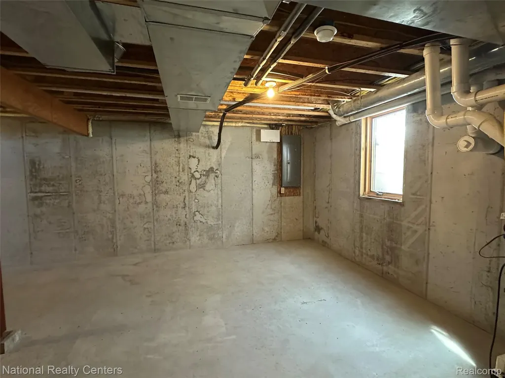 1390 N Us 23 East Tawas City MI 48730