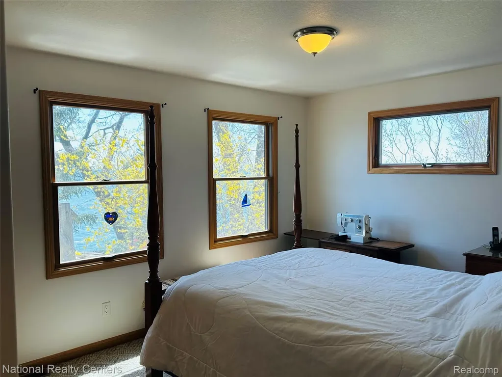 1390 N Us 23 East Tawas City MI 48730