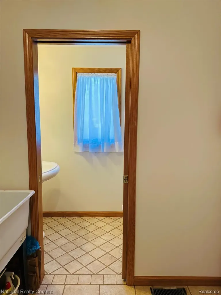 1390 N Us 23 East Tawas City MI 48730