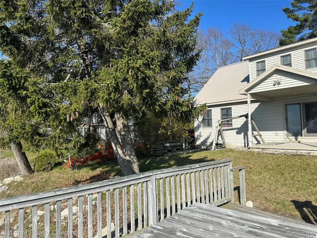 1390 N Us 23 East Tawas City MI 48730