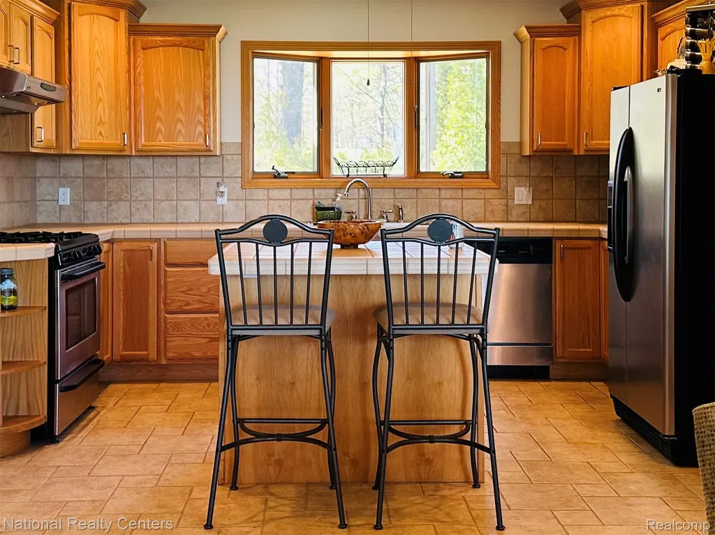 1390 N Us 23 East Tawas City MI 48730