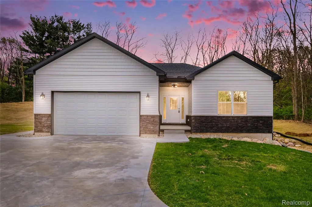 17311 Timber Creek Rose Township MI 48442