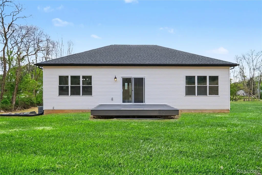 17311 Timber Creek Rose Township MI 48442