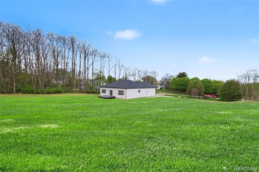 17311 Timber Creek Rose Township MI 48442