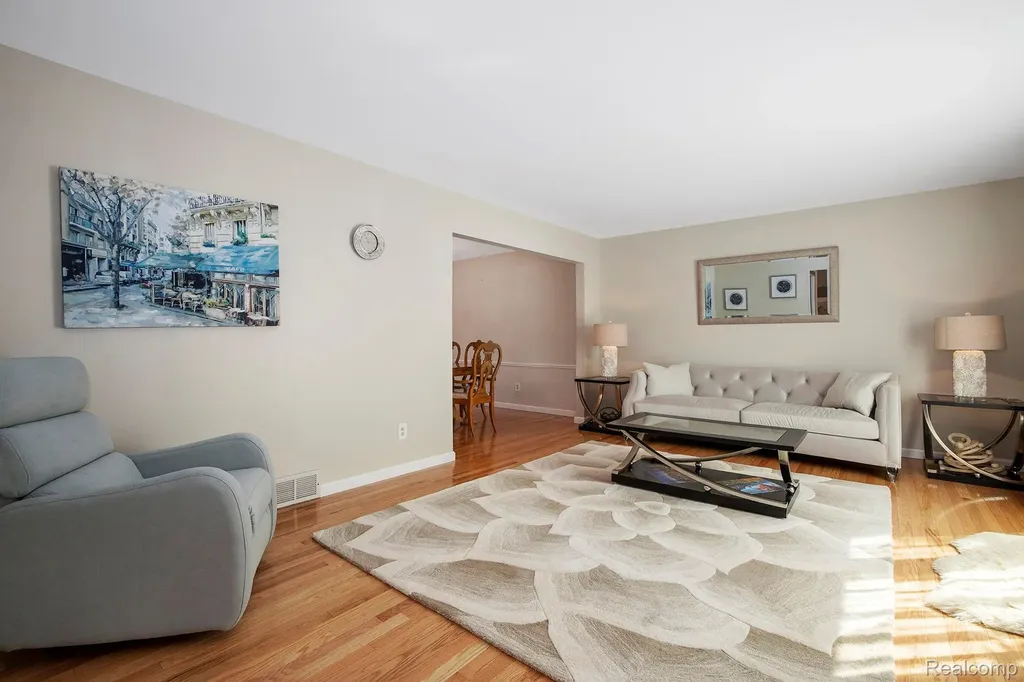 1720 Cedar Shake Drive Bloomfield Hills City MI 48302