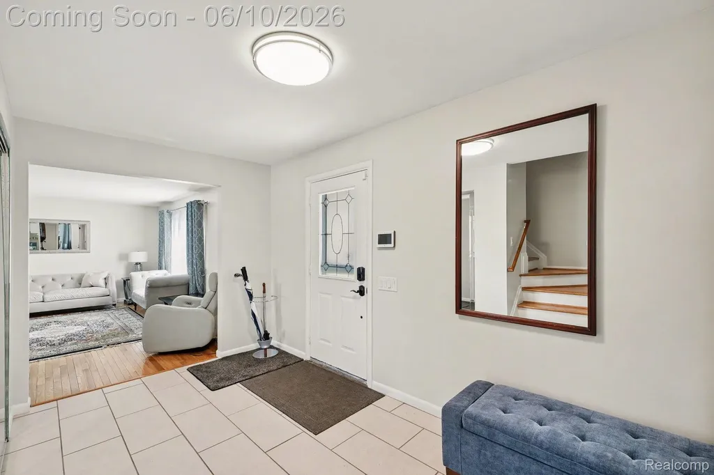 1720 Cedar Shake Drive Bloomfield Hills City MI 48302