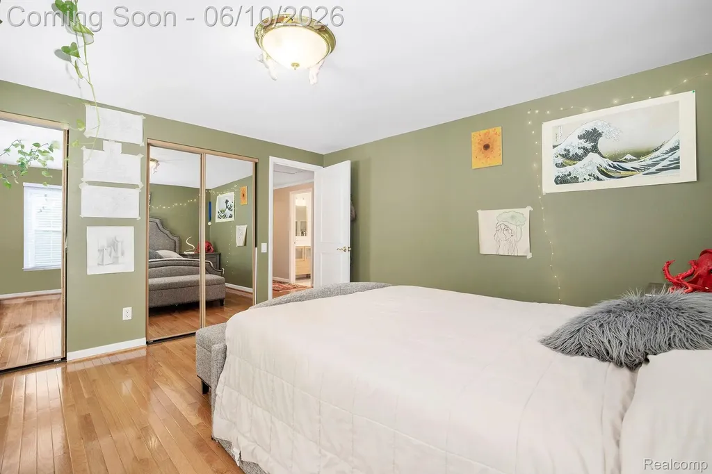 1720 Cedar Shake Drive Bloomfield Hills City MI 48302