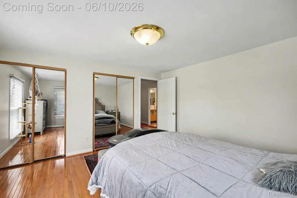 1720 Cedar Shake Drive Bloomfield Hills City MI 48302