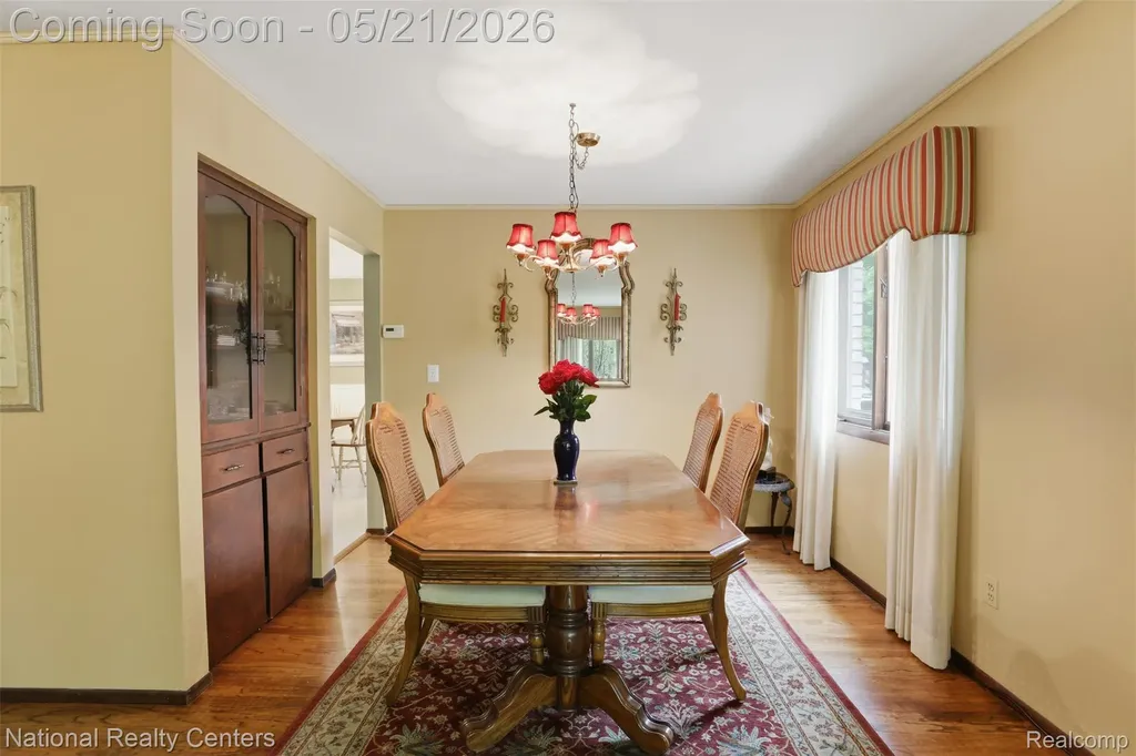 16607 Macarthur Redford Charter Township MI 48240