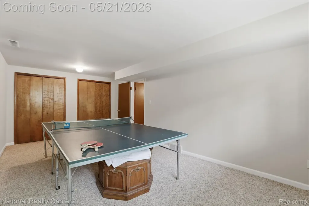 16607 Macarthur Redford Charter Township MI 48240