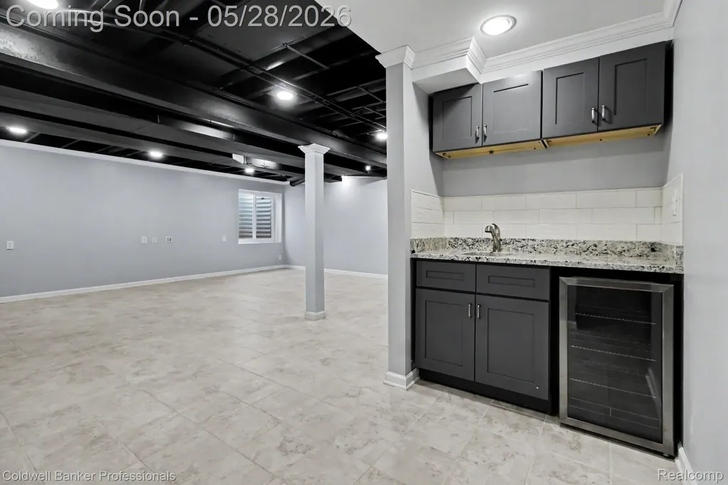 7255 Castell Boulevard Van Buren Charter Township MI 48111