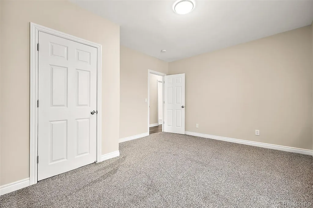 2080 Gladstone Street Detroit City MI 48206