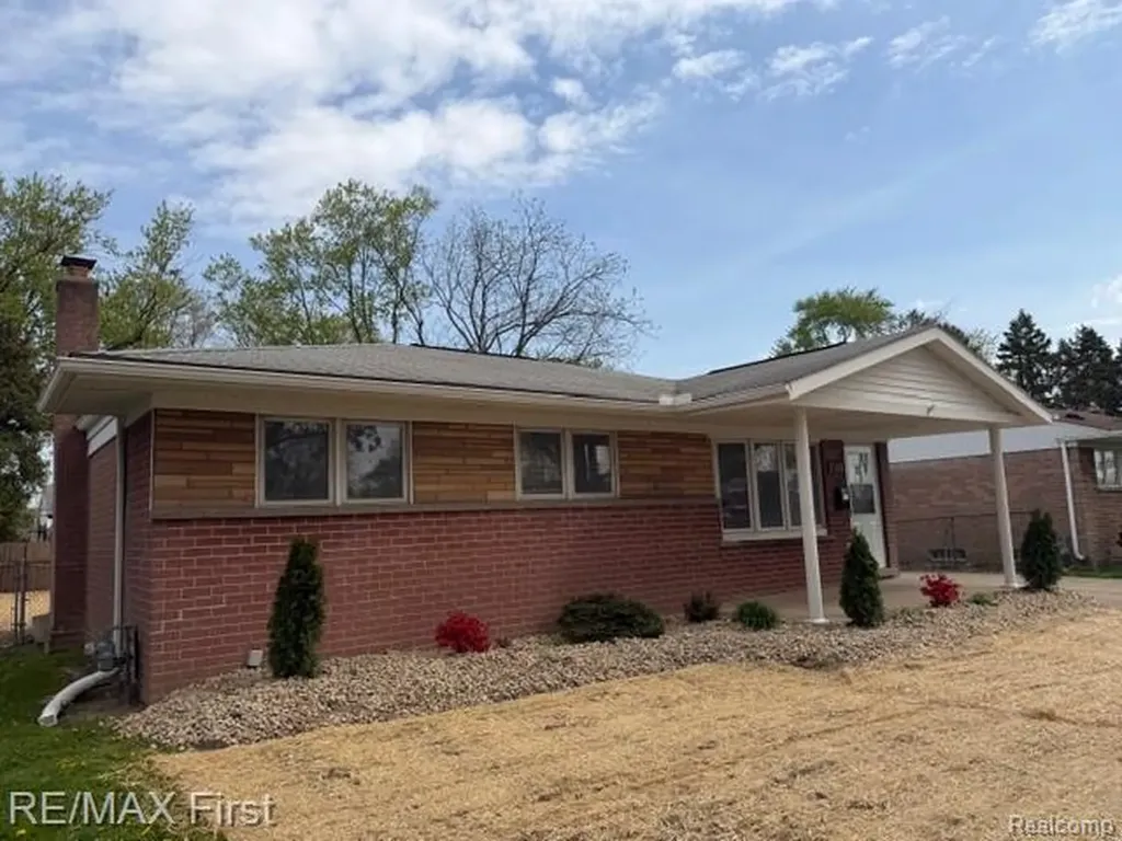 2148 Meyer Court Lincoln Park City MI 48146