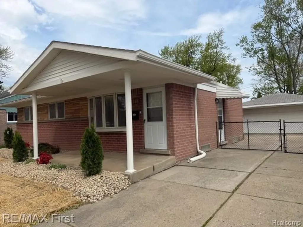 2148 Meyer Court Lincoln Park City MI 48146