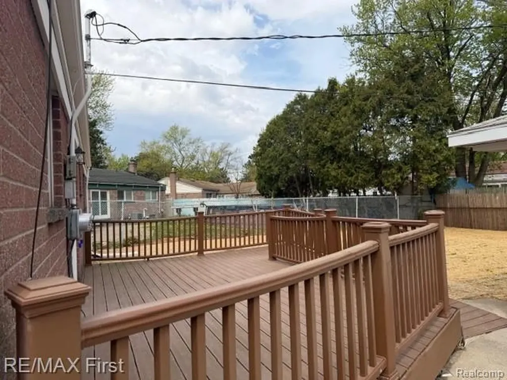 2148 Meyer Court Lincoln Park City MI 48146