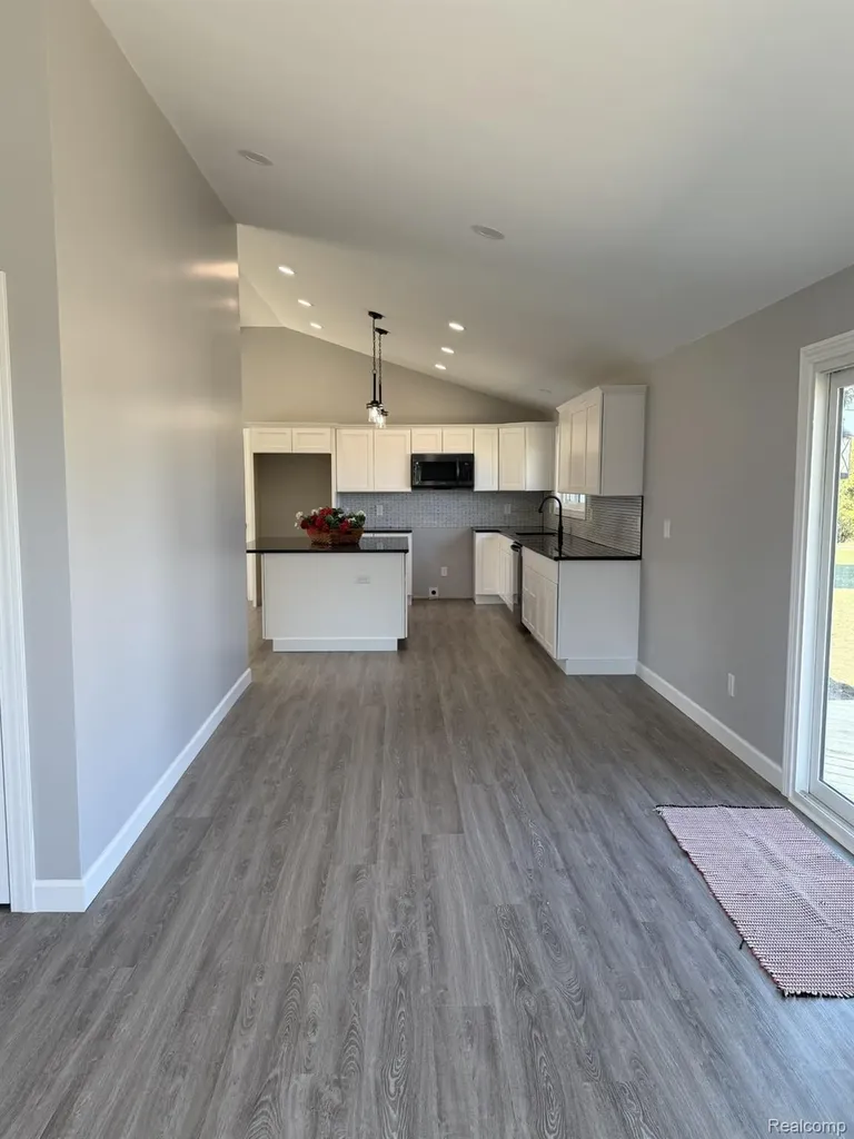 5614 Marlette Road Marlette City MI 48453