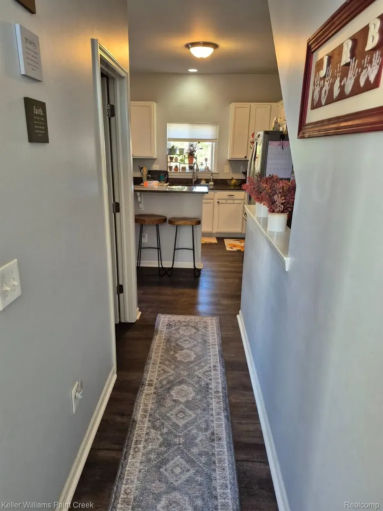403 Newton Court Lake Orion Village MI 48362