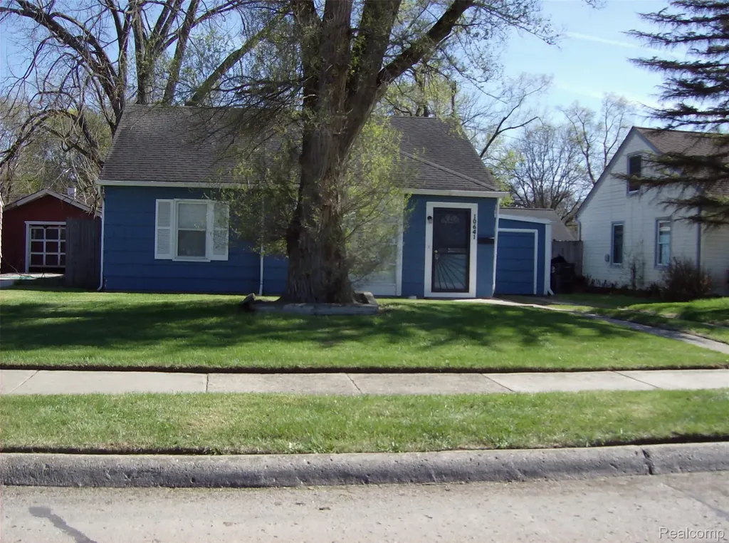 10641 Troy Street Oak Park City MI 48237