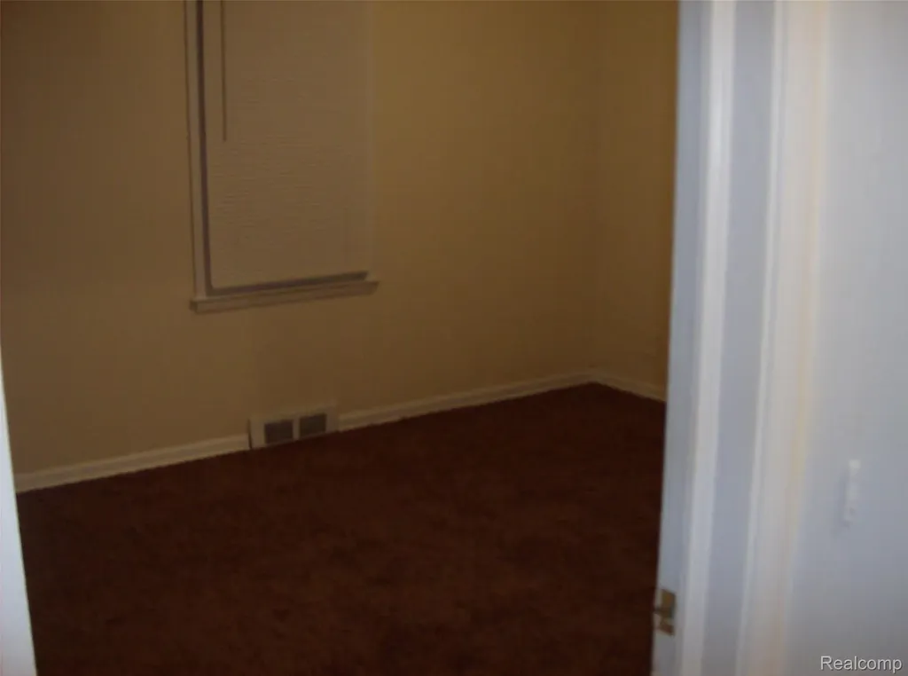 10641 Troy Street Oak Park City MI 48237
