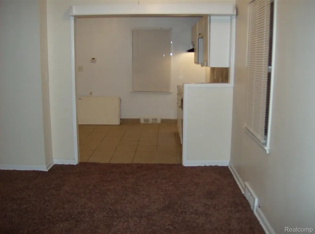 10641 Troy Street Oak Park City MI 48237