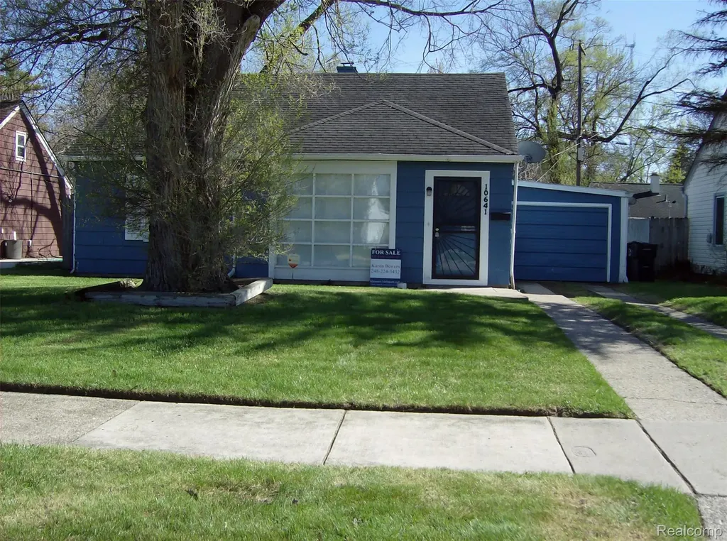 10641 Troy Street Oak Park City MI 48237