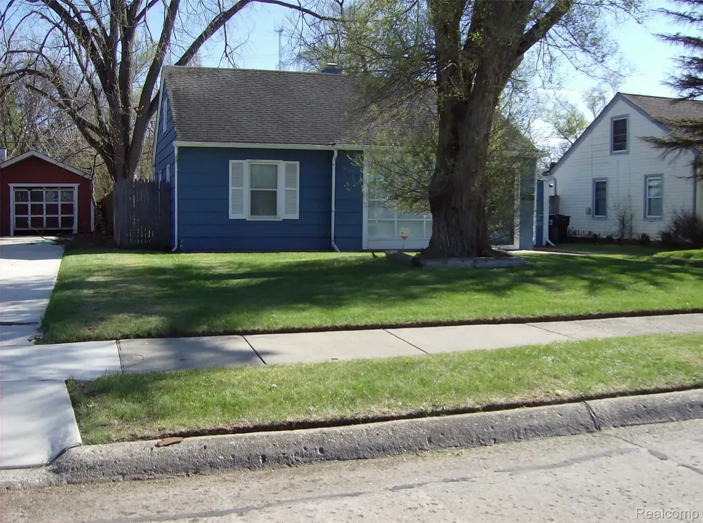 10641 Troy Street Oak Park City MI 48237