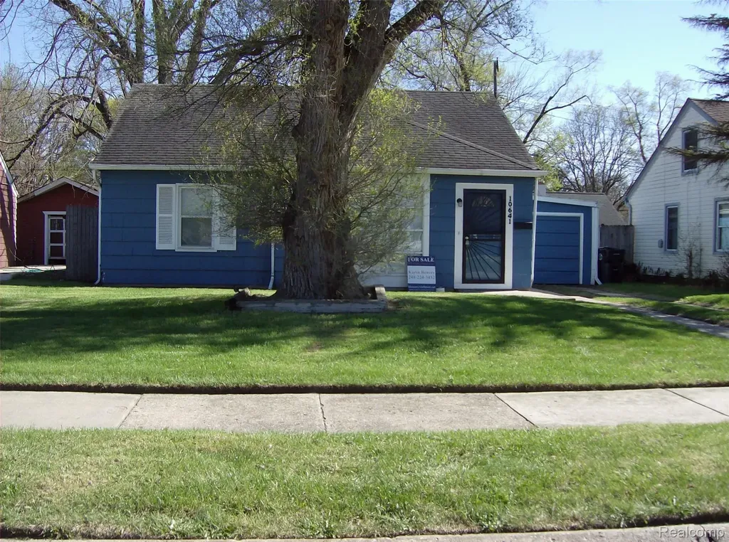 10641 Troy Street Oak Park City MI 48237