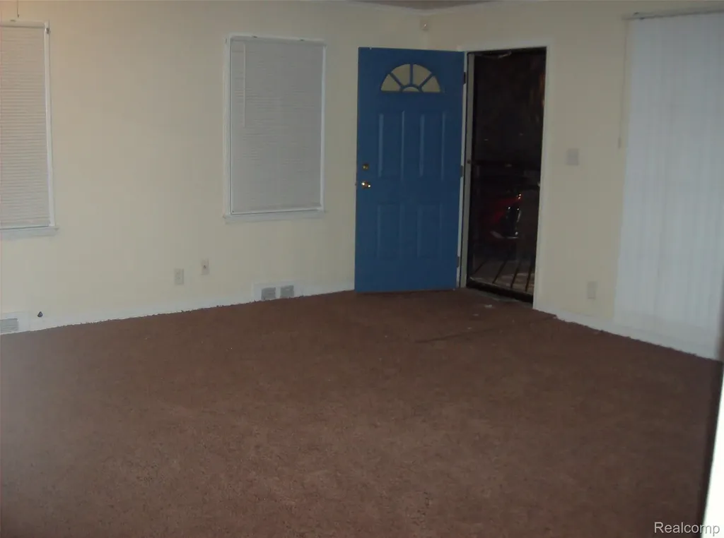 10641 Troy Street Oak Park City MI 48237