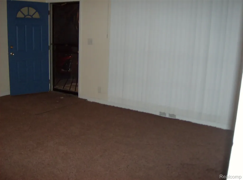 10641 Troy Street Oak Park City MI 48237