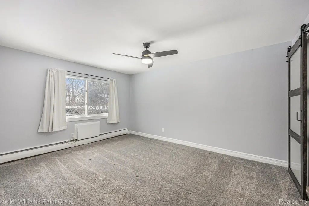 417 Parkdale Avenue #20 Rochester City MI 48307