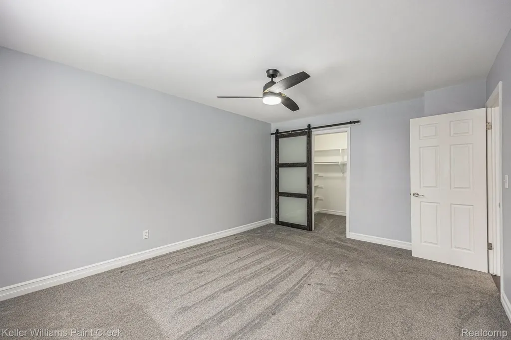 417 Parkdale Avenue #20 Rochester City MI 48307