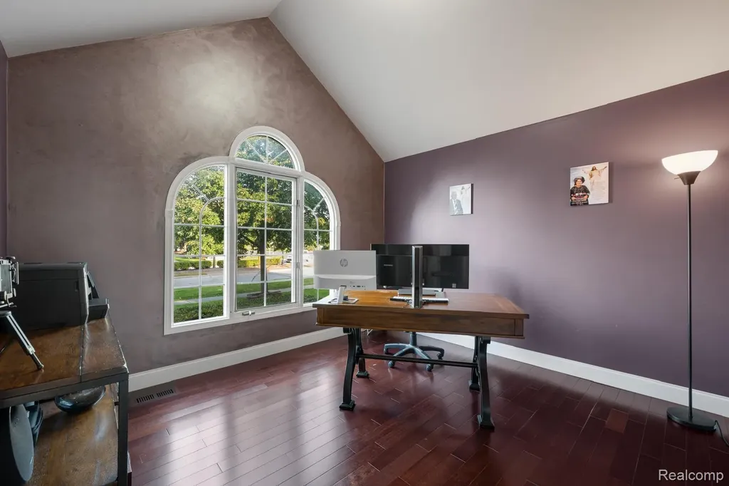 45021 Riverwoods Drive Macomb Township MI 48044