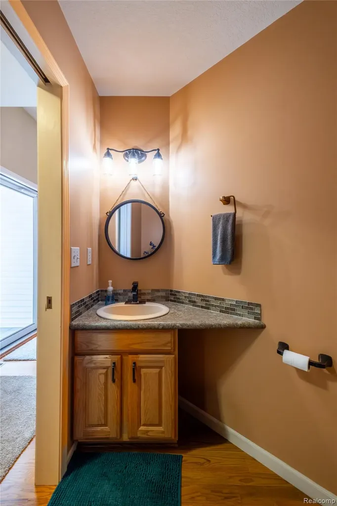 297 Carriage Way Davison City MI 48423
