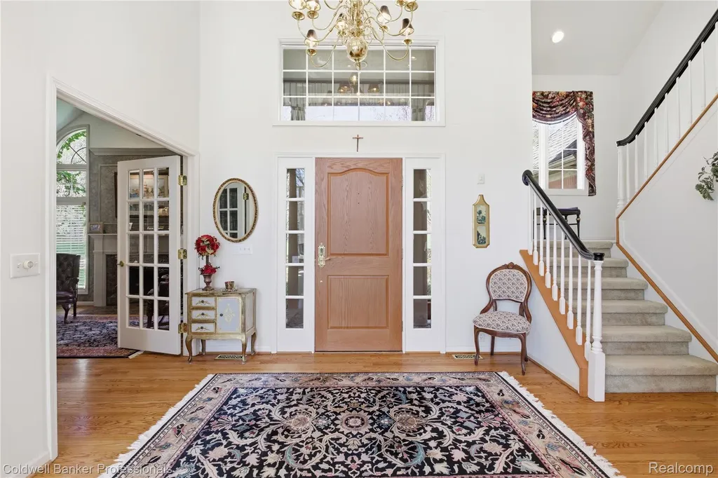 7520 Mistwood Drive White Lake Charter Township MI 48383