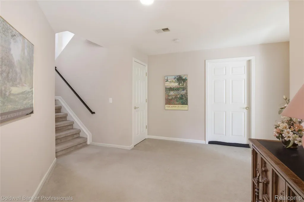 7520 Mistwood Drive White Lake Charter Township MI 48383