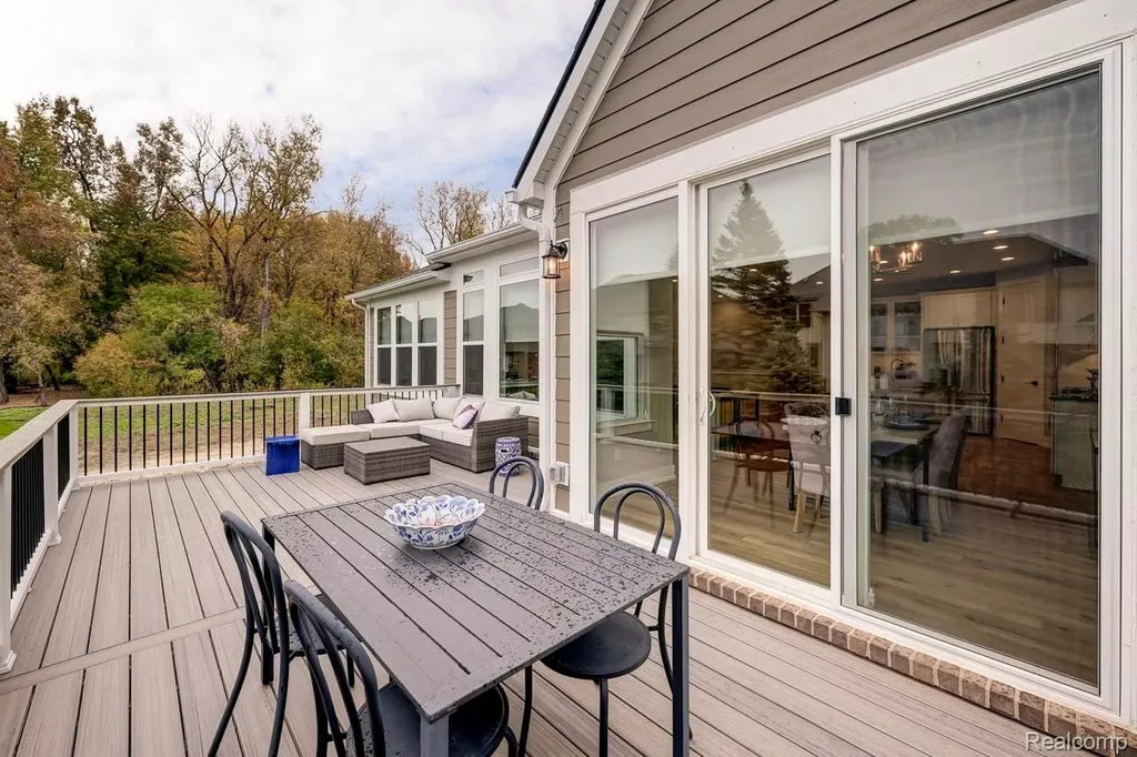 3120 Rose Lane West Bloomfield Charter Township MI 48323