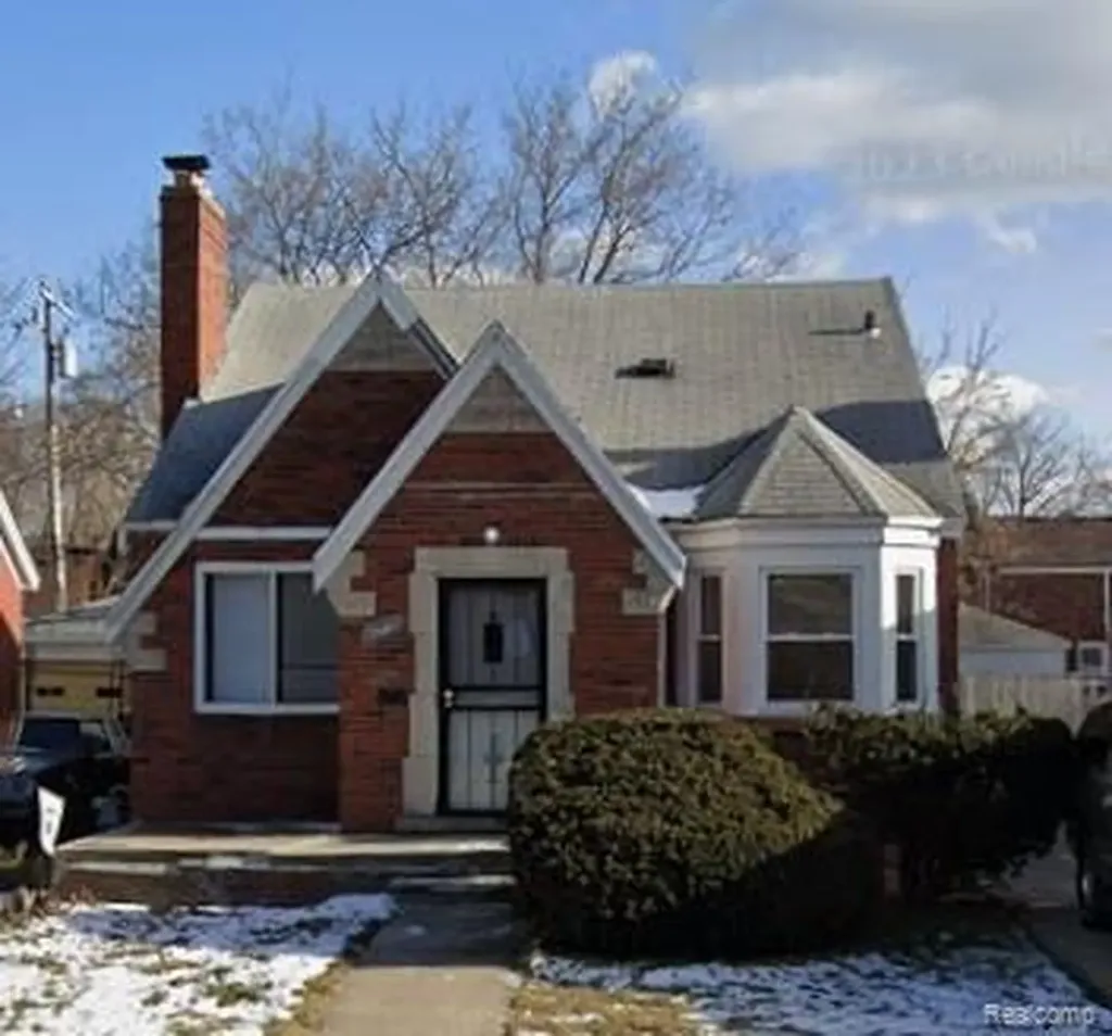 10590 Beaconsfield Street Detroit City MI 48224