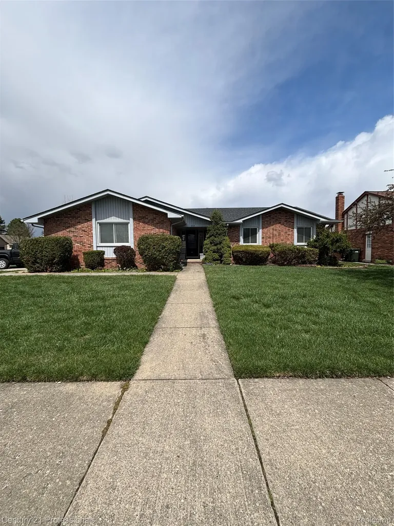 3715 Porter Drive Sterling Heights City MI 48310