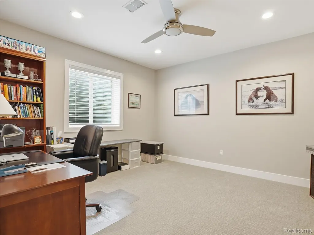 3513 Pointe Shore Drive Brighton Township MI 48114